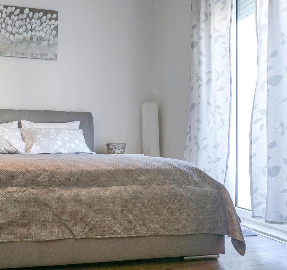 Emma & Toni Apartment Biograd Na Moru Bagian luar foto