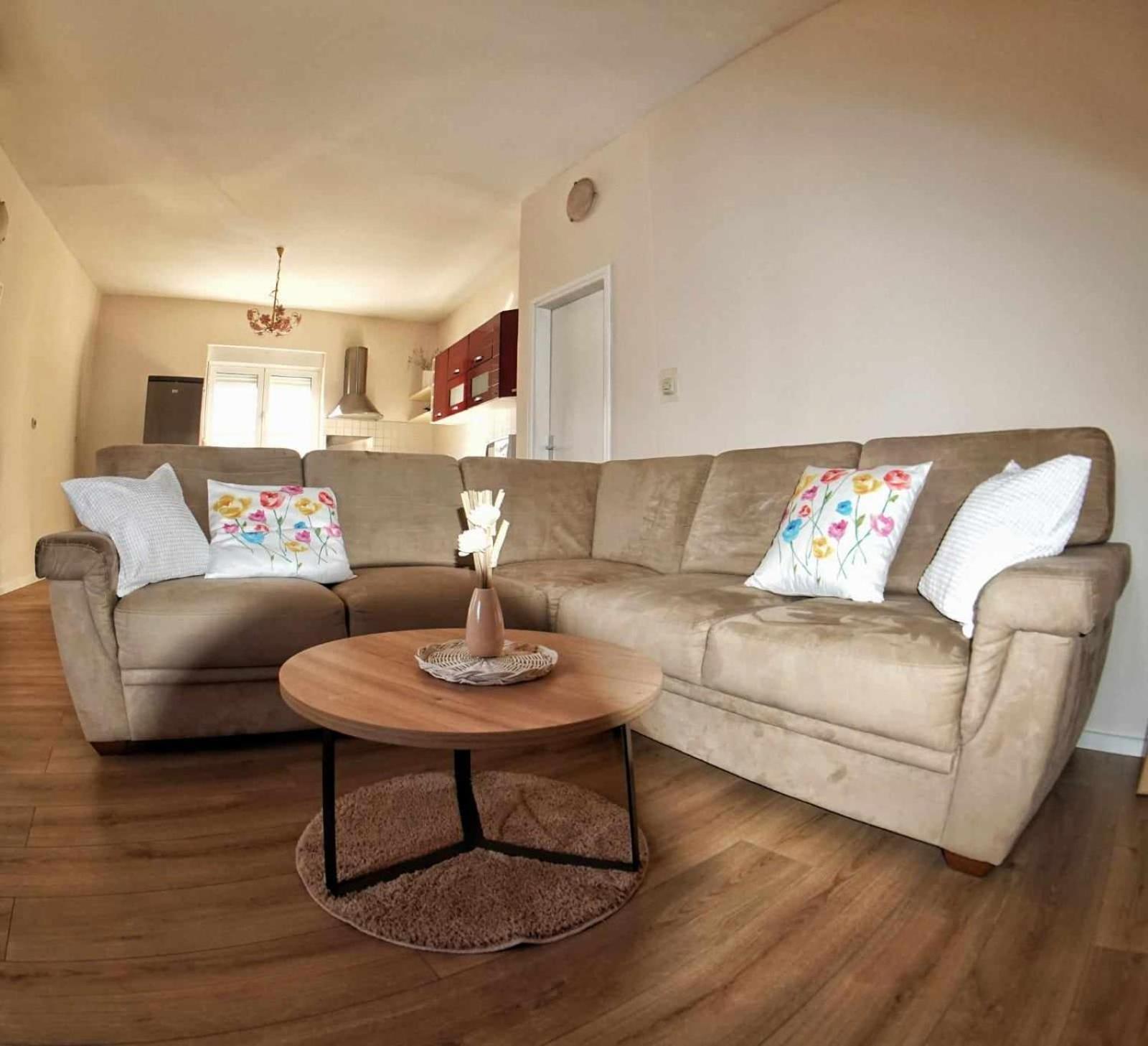 Emma & Toni Apartment Biograd Na Moru Bagian luar foto