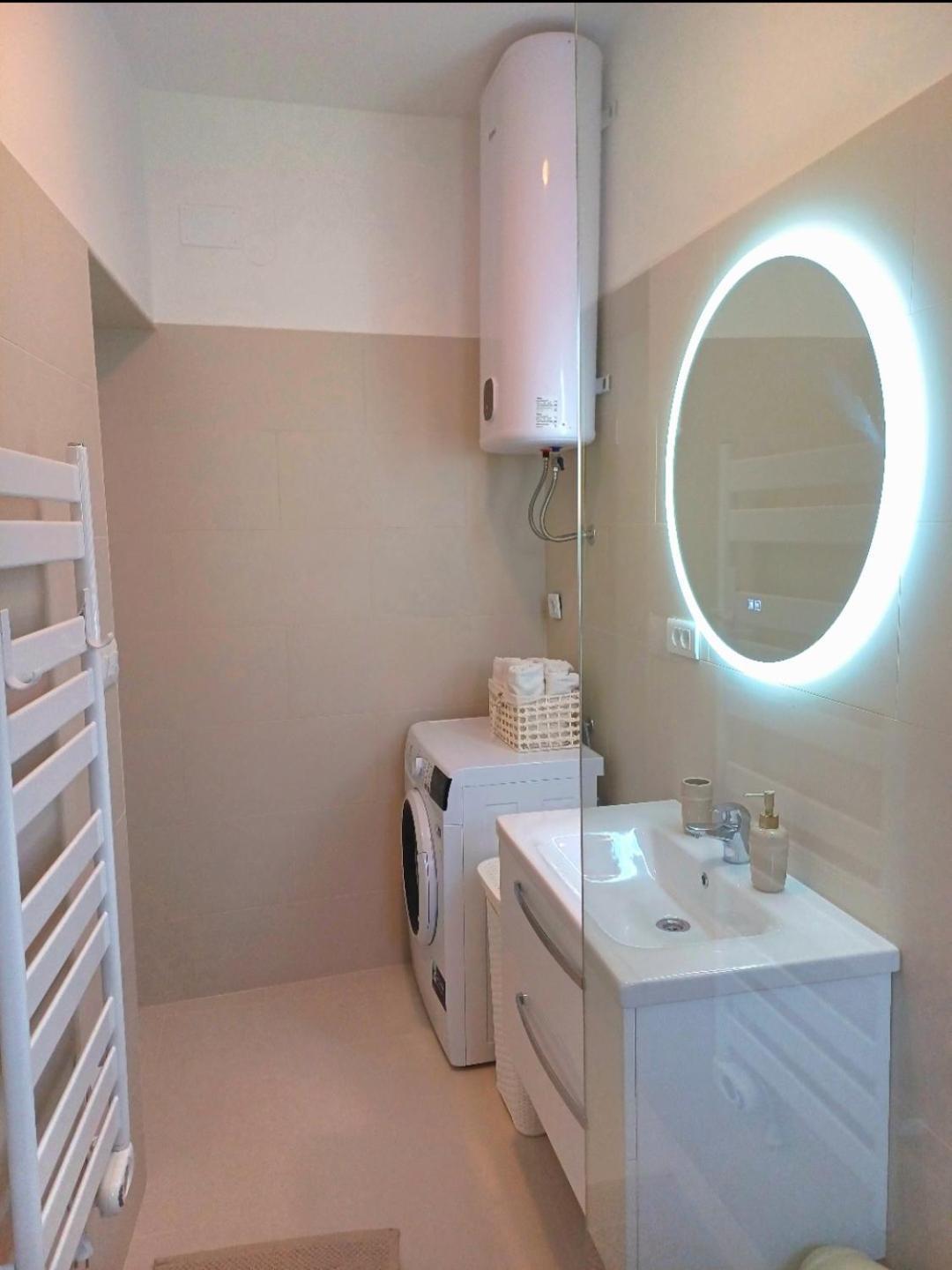 Emma & Toni Apartment Biograd Na Moru Bagian luar foto