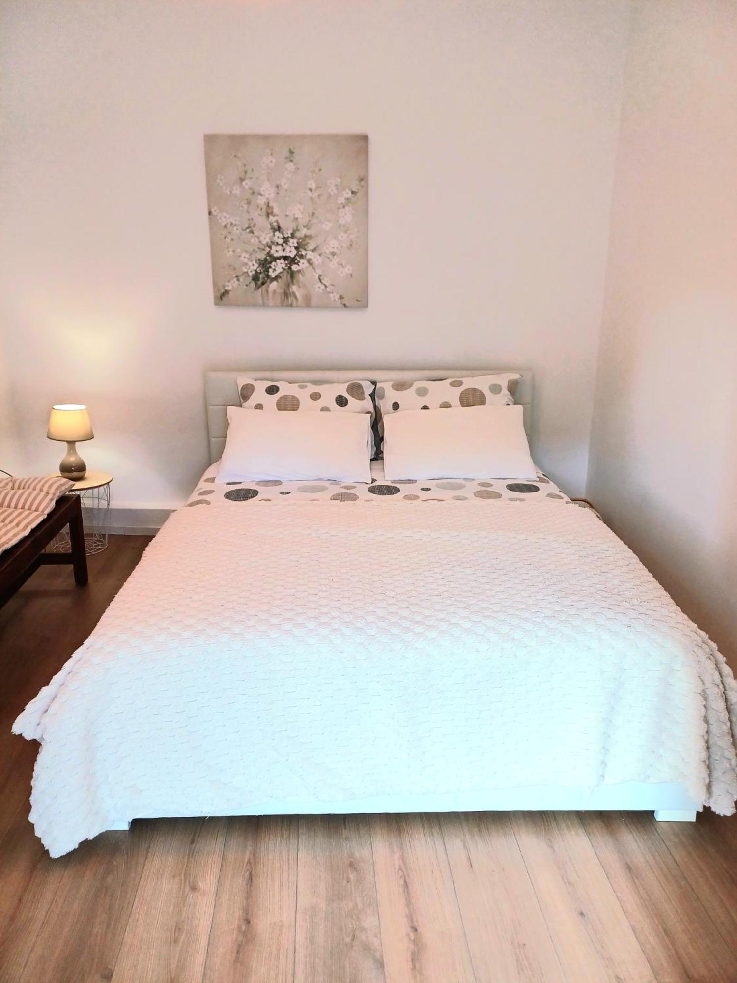 Emma & Toni Apartment Biograd Na Moru Bagian luar foto